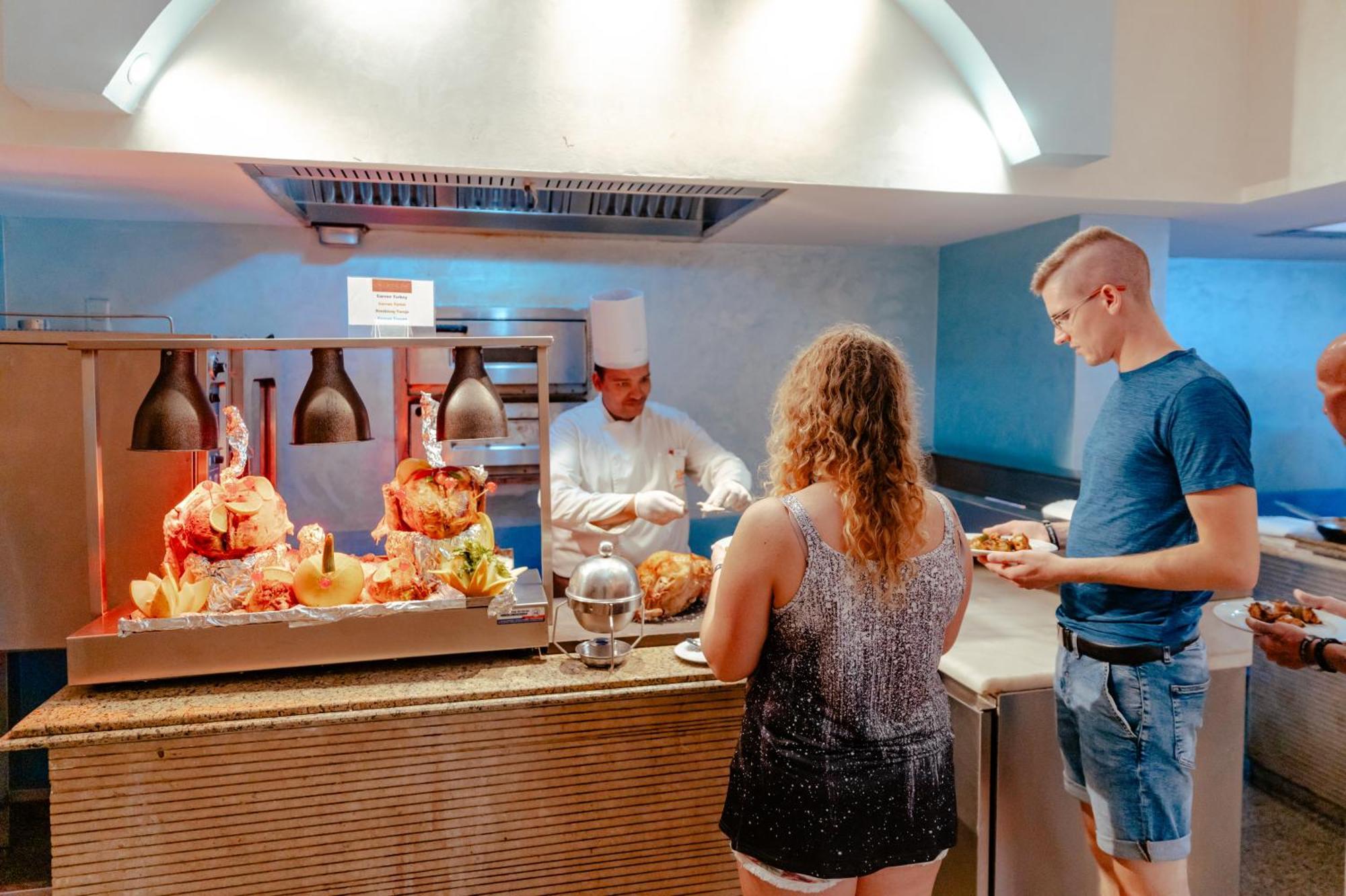 Royal Star Beach Resort Hurghada Esterno foto