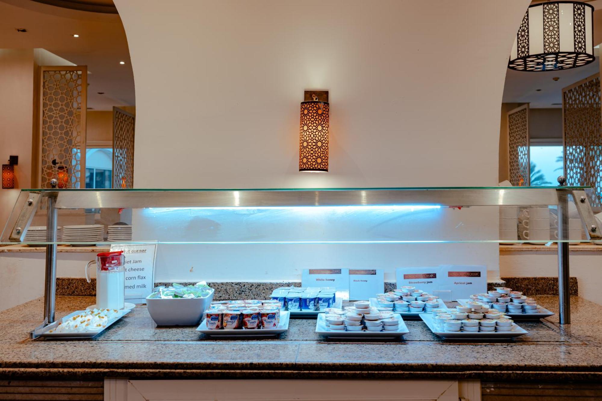 Royal Star Beach Resort Hurghada Esterno foto