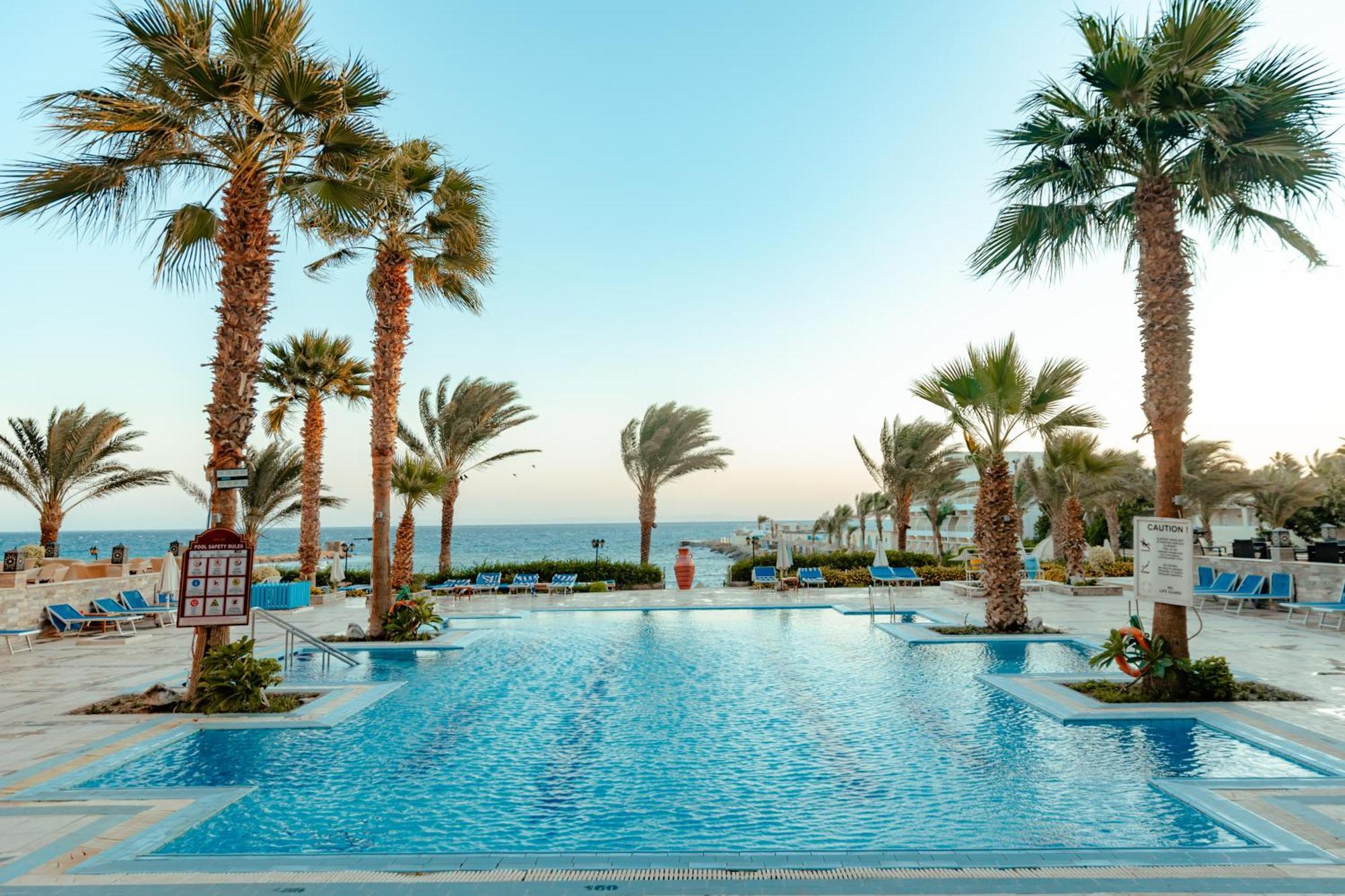 Royal Star Beach Resort Hurghada Esterno foto